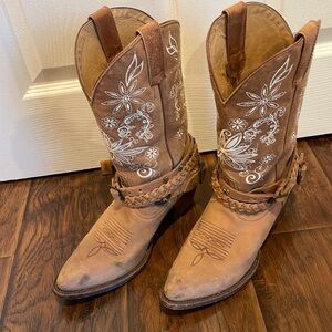 Shyanne Cowgirl Boots